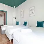 Akicity Alameda Fusion Apartman Lisboa